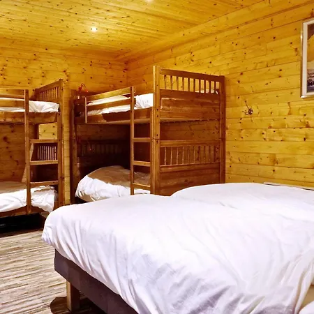 De Luxe 4* - - Ideal Familles - 20 Pers. - Fr-1-267-257 Le Corbier